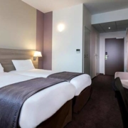 Chambre double Supérieure à lits-jumeaux de l'hôtel Campanile Metz Nord - Talange