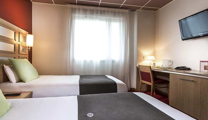 Chambre triple de l'hôtel Campanile Metz Nord - Talange