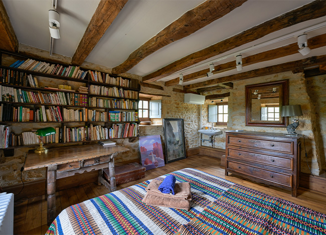 Chambre-Des-Abeilles-1-650×470